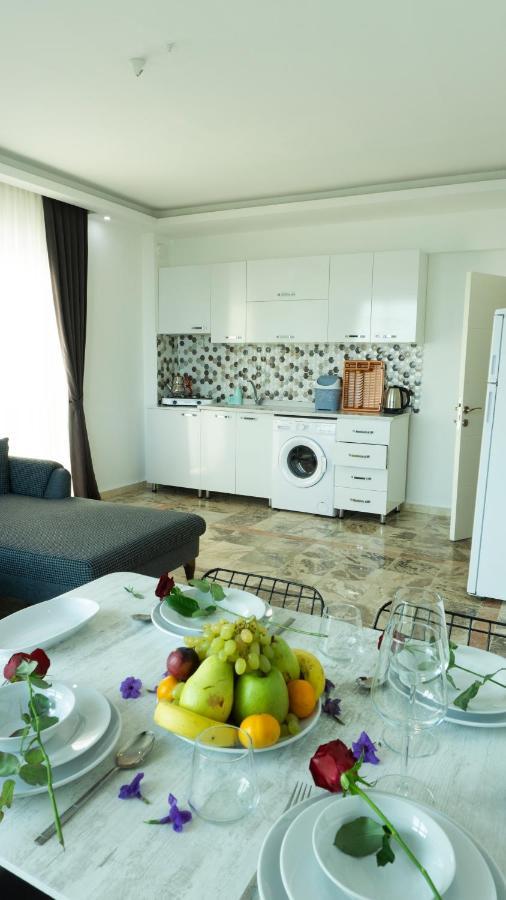 Yelken Apart Hotel Antalya Bagian luar foto